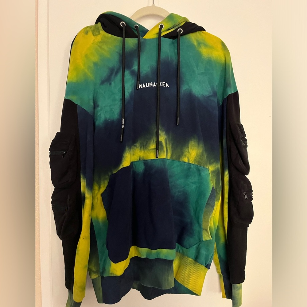 Mauna Kea Dyed Double Hoodie with Zipper Pocket Sleeve Details